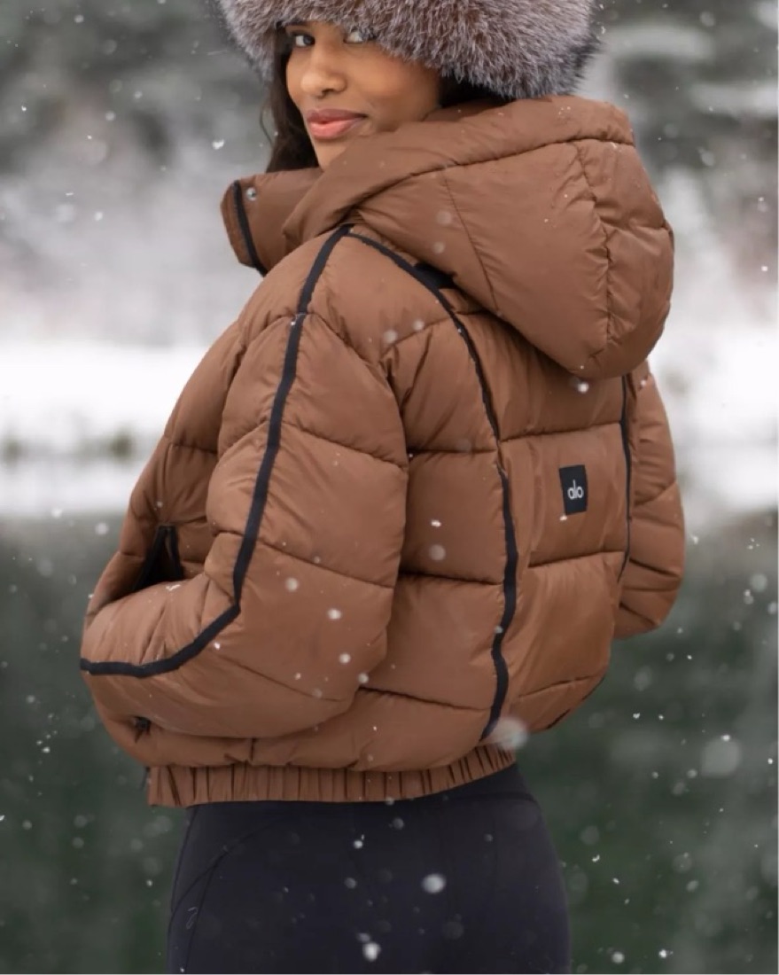 Alo Aspen Love Puffer Jacket Pickle