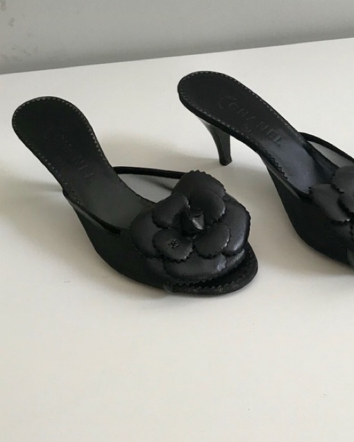 Chanel mesh Camellia Mules Pickle