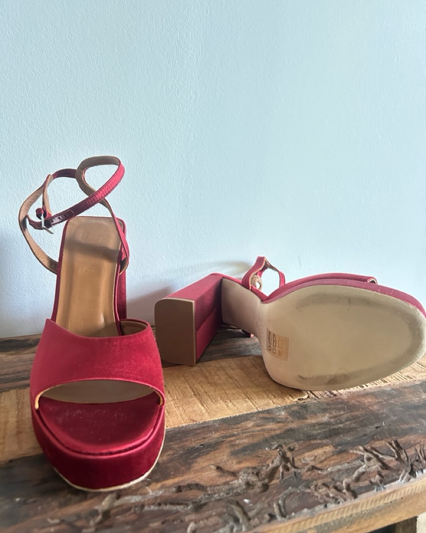 Branded Red Sandals Heels Uma Sandals In Red Leather – Augusta The