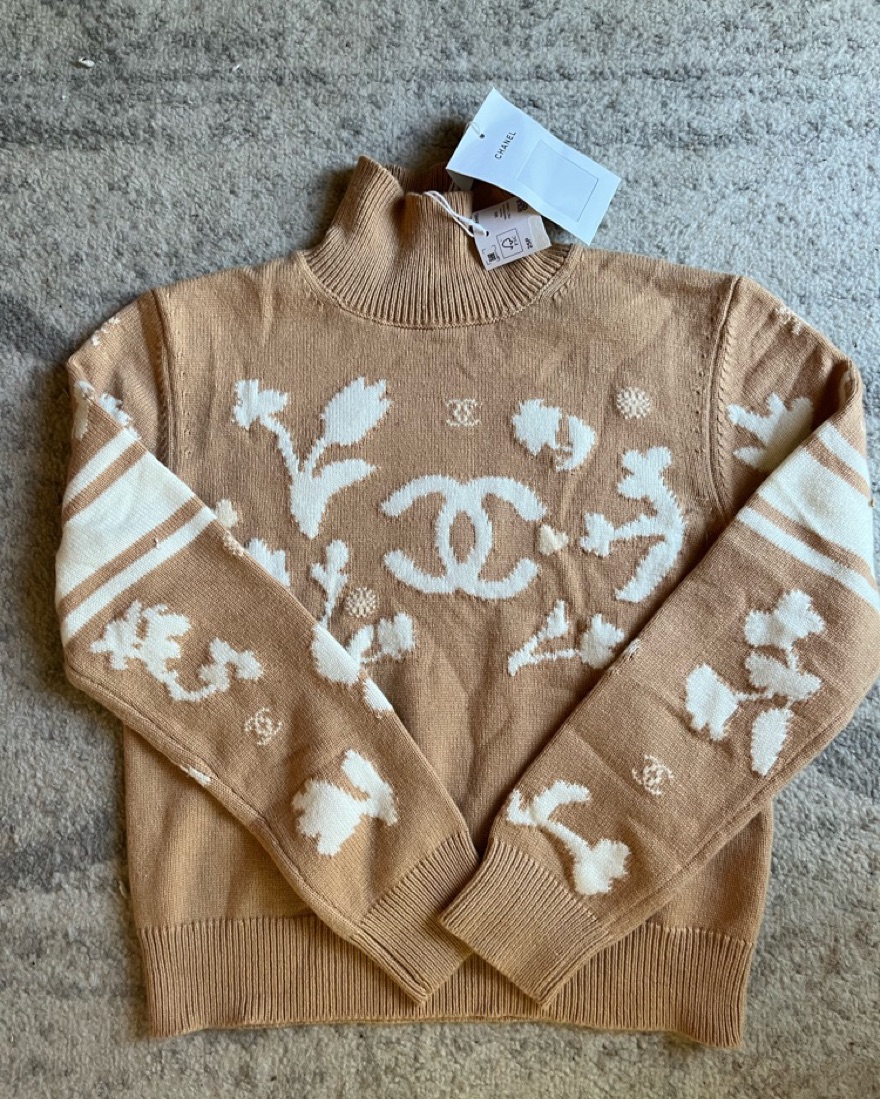 Wool Chanel Turtleneck Chanel Coco Neige Turtleneck 36 Pickle
