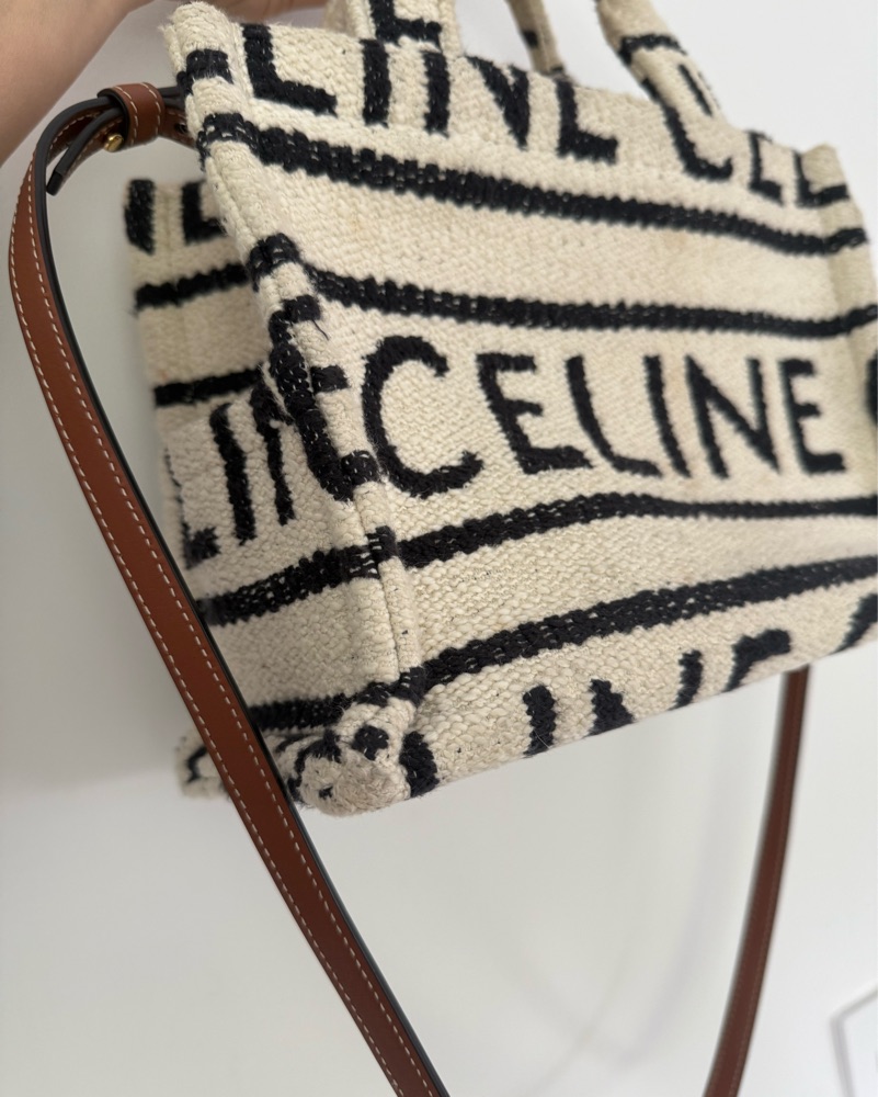 【関税負担】 CELINE SMALL CABAS BAG WITH CELINE PRINT CELINE Triomphe Canvas Calfskin Small Cabas Bag Tan 1512888