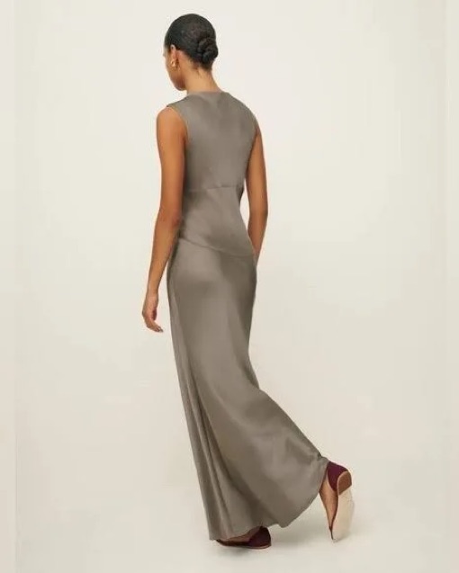 dessa satin dress High-neck Cutout Satin Bridesmaid Dress With Pockets In Cognac