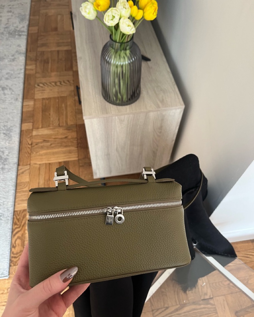 LP スパノス ルックス・ライク・トラブル 帯付 28・3P-590 y128 Loro Piana Warm Mastic L19 Bag by Loro Piana - Pickle