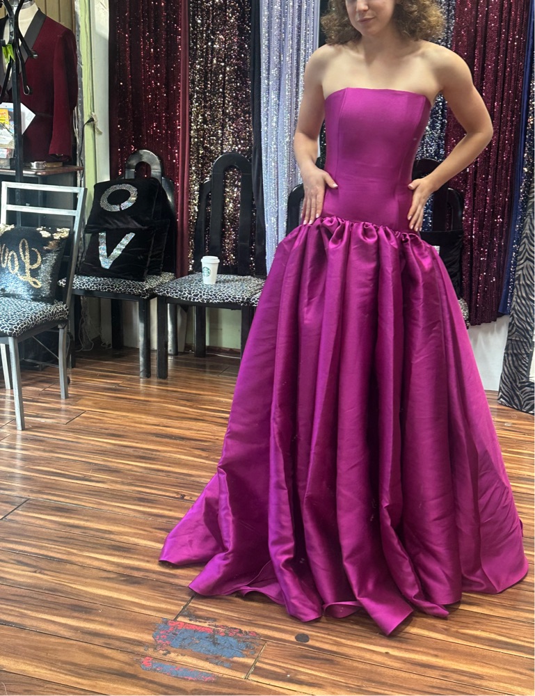 ワンピース SOLACE LONDON Woman Dress Fuchsia OS30033 HOT PINK SOLACE London Grace Maxi Dress in Hot Pink | REVOLVE