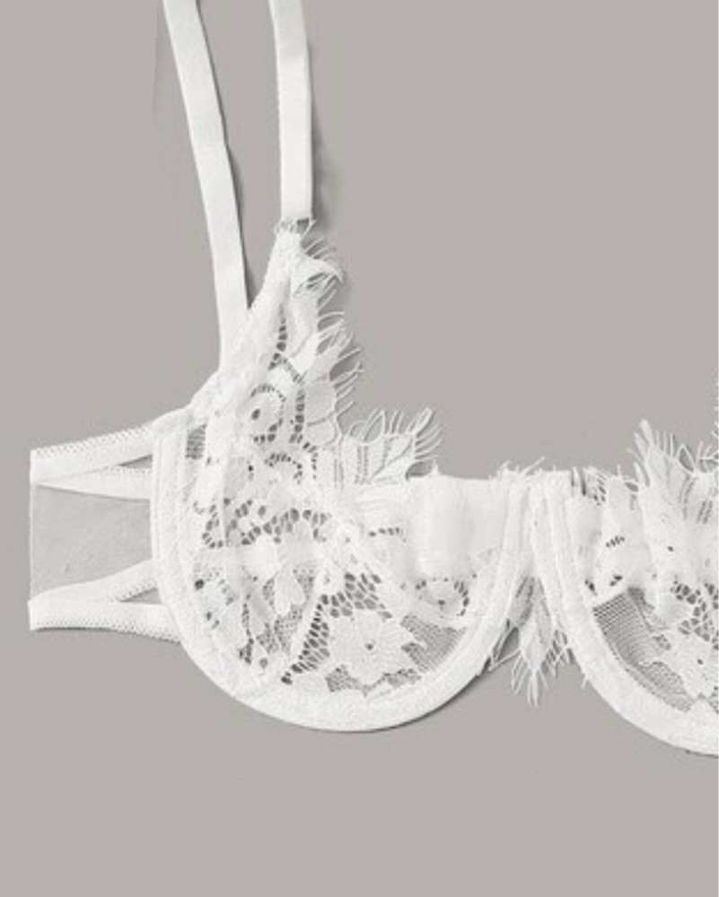 【604SERVICE】 HARD TO GER BRALETTE IN WHITE Casual Comfort Halter Bralette - White