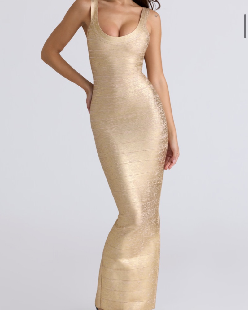 white halter neck maxi dress White Striped Halter Neck Maxi Dress – Sassymyprom