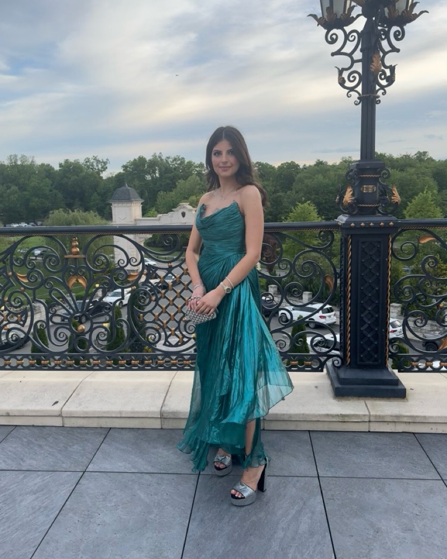 Maria Lucia Hohan Jolie | Pickle