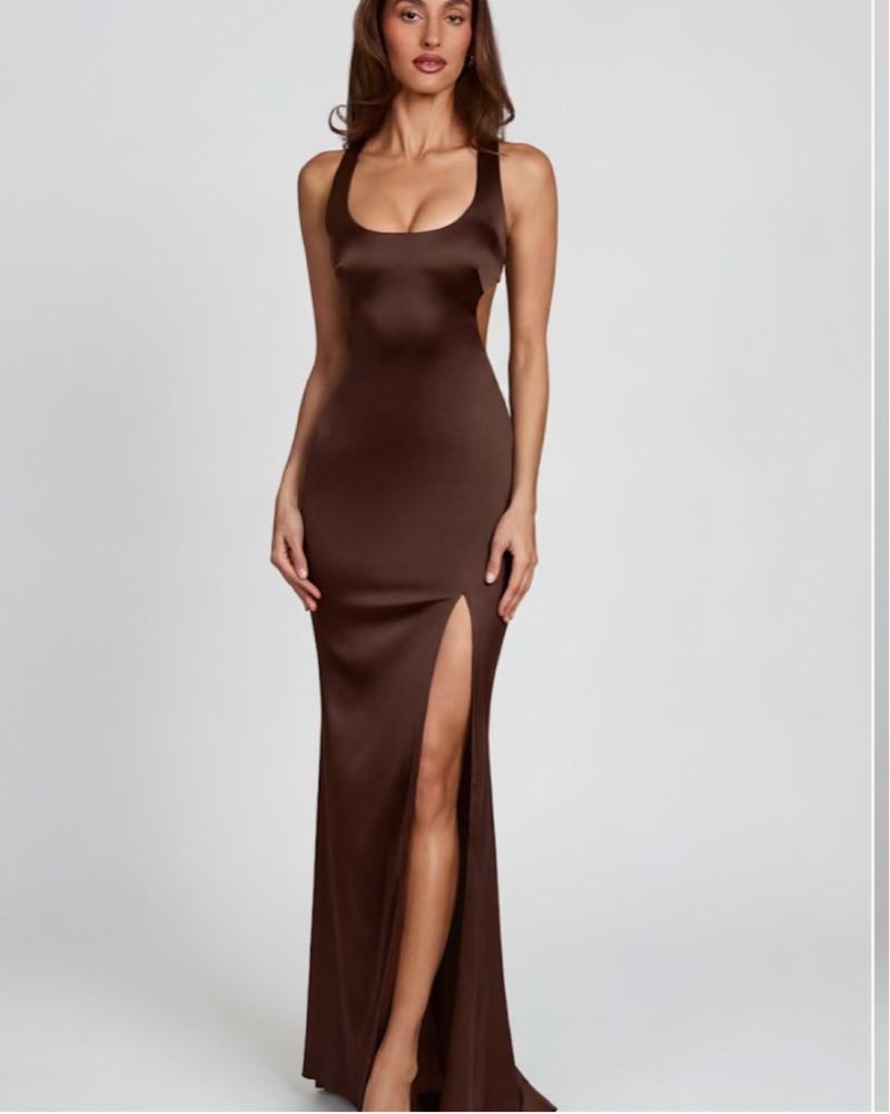 lioness burgundy dress Women's Field of Dreams Long Sleeve Maxi Dress, Burgundy, XXS at Amazon Women's Clothing store Hand wash cold Pink Girl Bridesmaid Dresses Status_Summer_Sale Color:Bianca White (130)