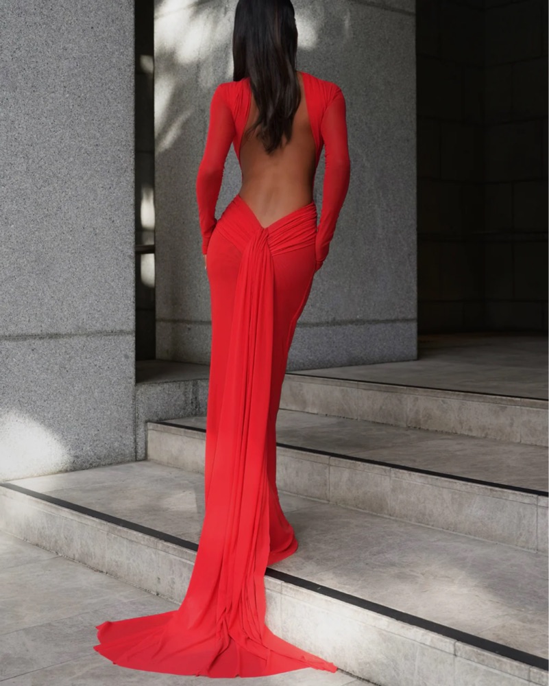 high neck backless dress Fluid Halter Maxi with Slit Detail Cocktail Size:44 with a 33” bust KissProm Gold Off the