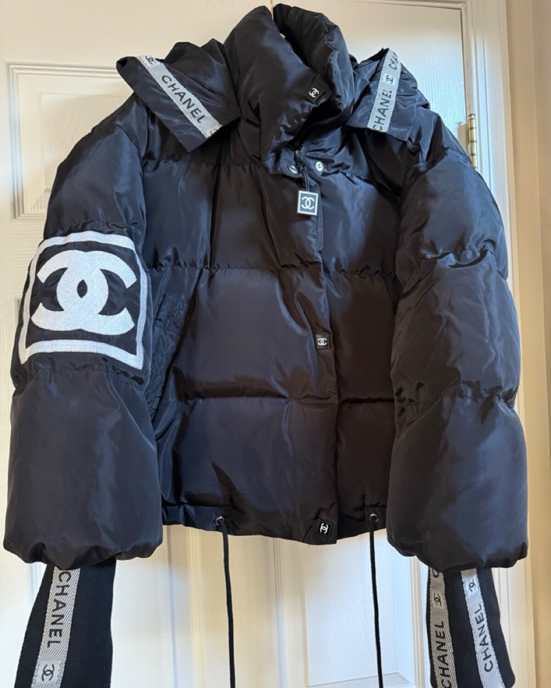 VINTAGE CHANEL PUFFER by Chanel - Pickle