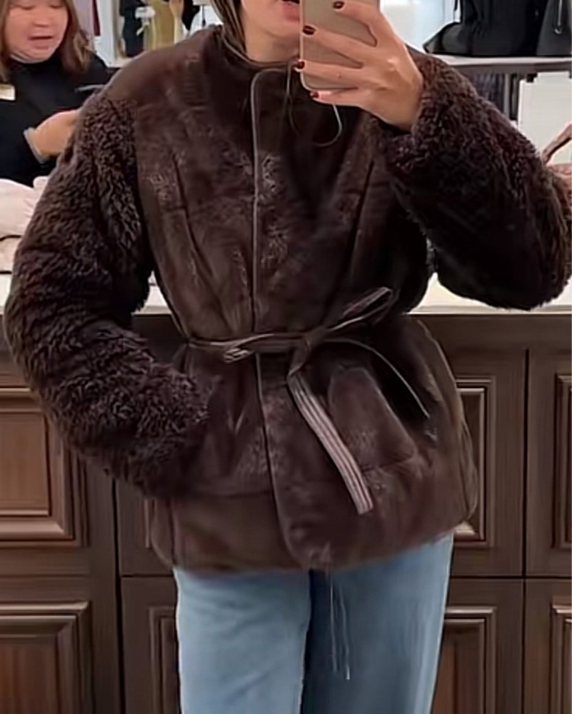 ヒ*ロ様 Moncler ナイロンフリースジャケット M〜Lダークブラウン Moncler Brown Faux Fur Coat by Moncler - Pickle