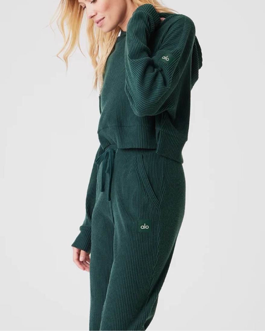 Alo Muse Hoodie And Sweatpants Set | Pickle