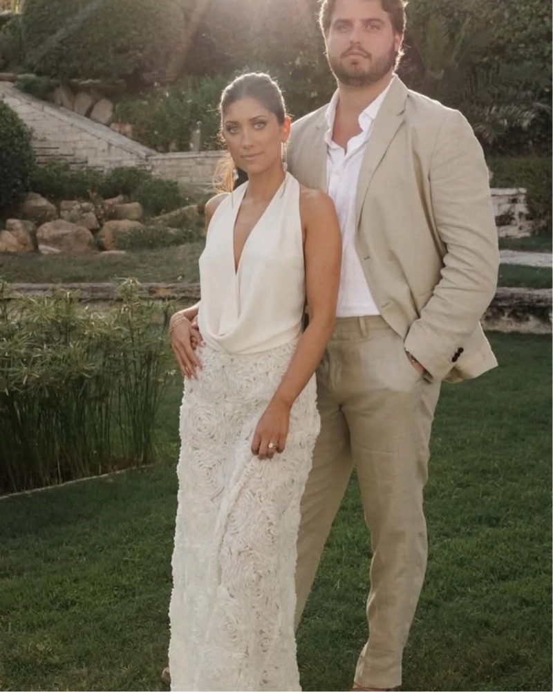 lace dress in ivory Ivory Lace Sweetheart Maxi Dress main image 1