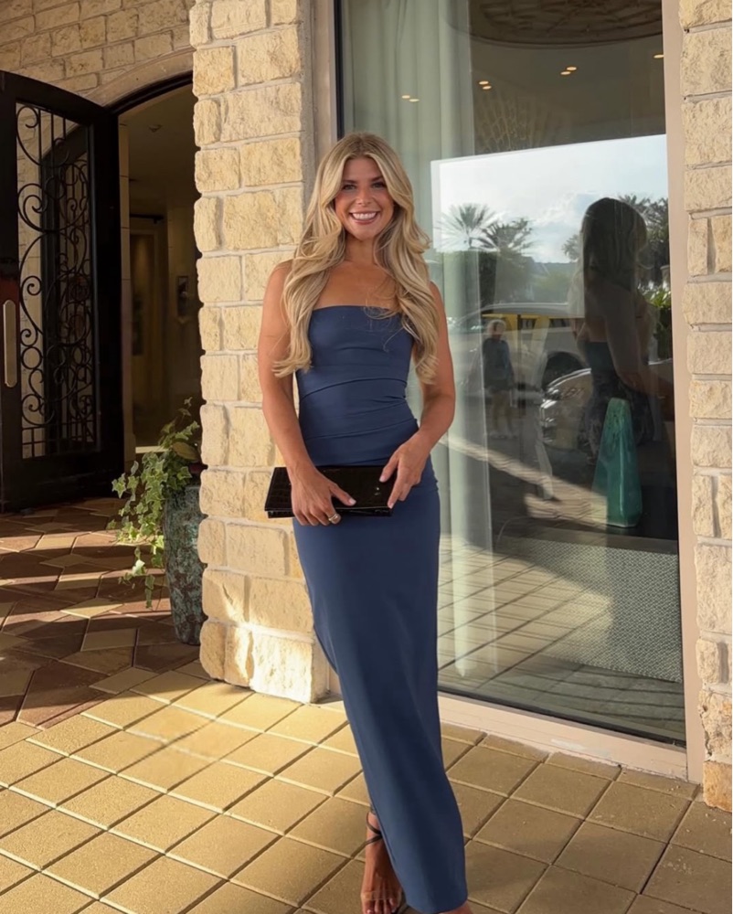 lioness blue dress Field of Dreams - Baby Blue