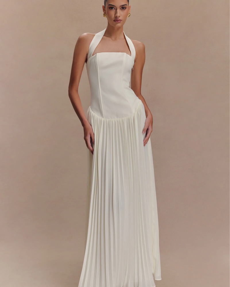 新品　maisoncelon pleated halter maxi dress pleated halter maxi dress – célon