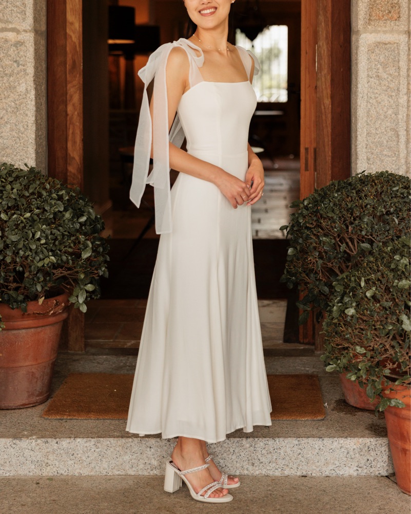 white mid length dress Bella Linen White / S A-line vs Ballgown, how Featuring on Size:20.5 34/35 tshirt dress women