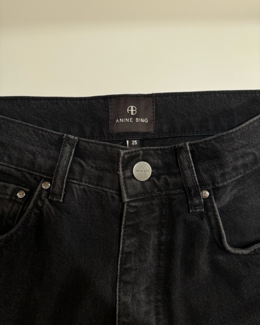 【関税込み】ANINE BING ブラック Hugh ジーンズ ANINE BING Hugh Jean - Vintage Black
