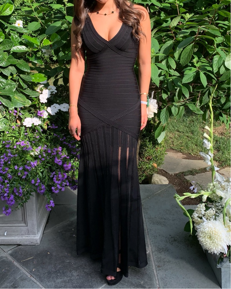 christmas best dress Holiday Dresses on Amazon 2021: Shop Dundas, Vince, and More Size:38x40 W042025MonDay Navy Blue Satin Spaghetti A sweet Peter Pan