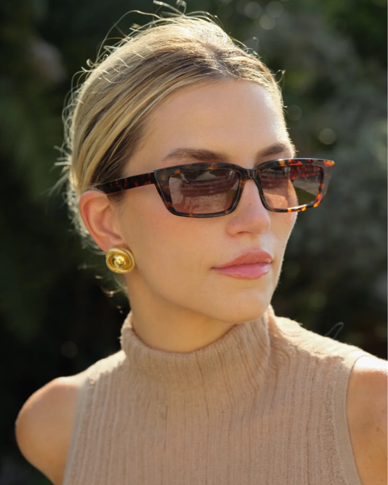 Aureum Cassis Sunglasses by Aureum Collective - Pickle display picture 3