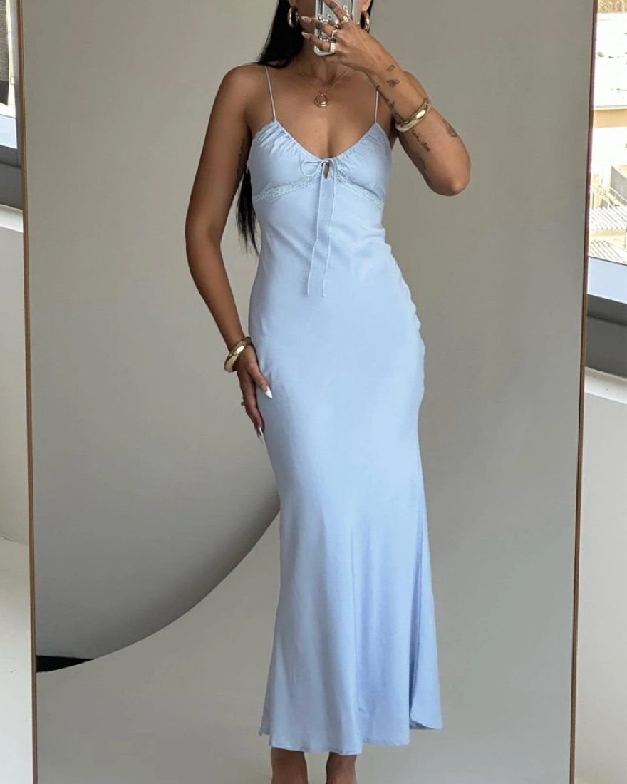 long blue silk dress Faux-Wrap Royal Prom Gown: La Femme 32527 Royal Blue / 00 Size:UK 12 | EU 38 | US 08 long sleeves prom gown Feels Like Summer🌴 embodying that signature mermaid