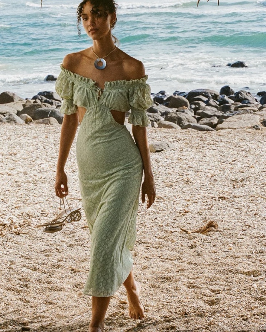 sabo skirt bridesmaid dresses Bridesmaids has officially dropped! Four classic styles in dreamy two  colours! Spoil your bridesmaids with the dress of their dreams  Shop Roma Bridesmaid  Dress https://saboskirt.com/shop/product/roma-bridesmaid-dress---blush