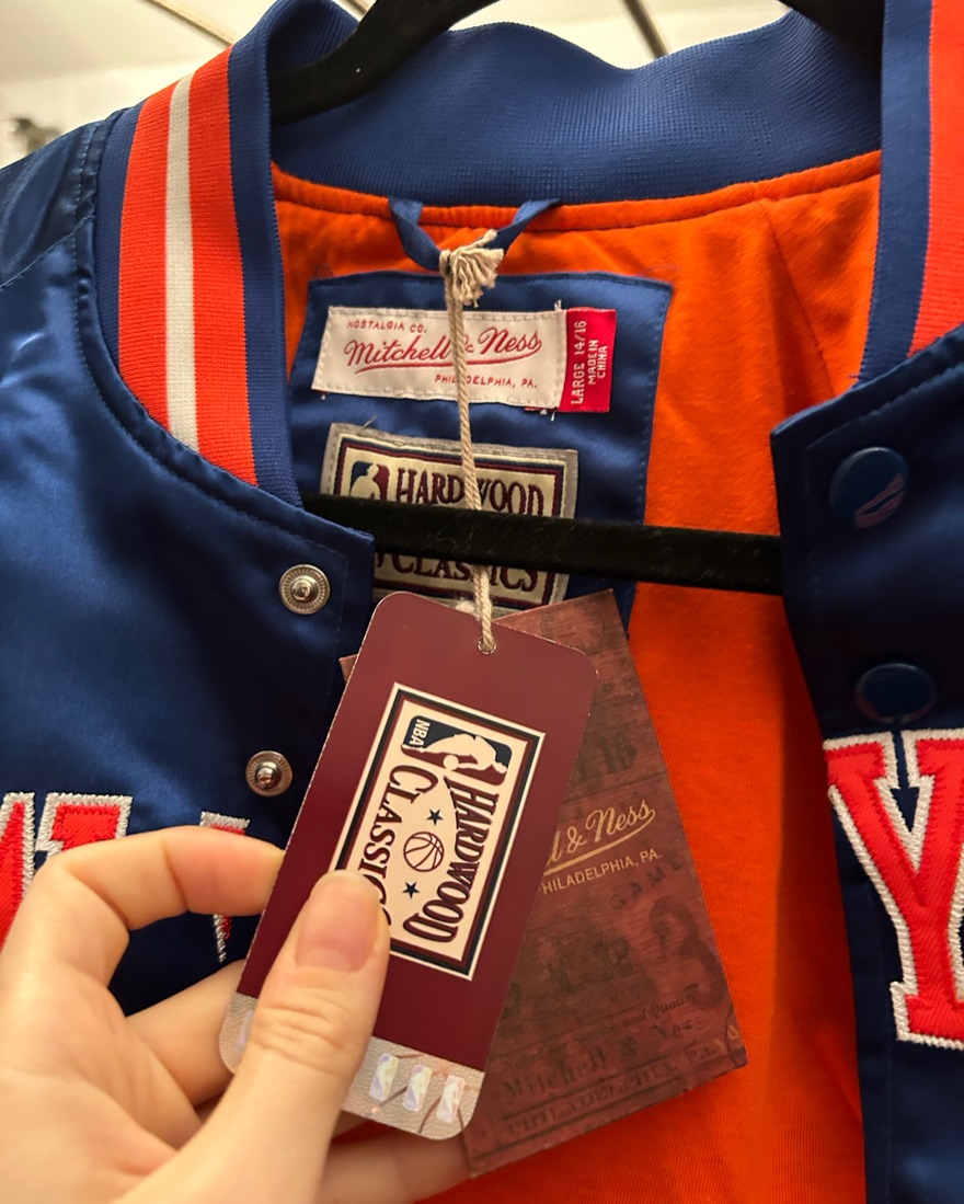 HARDWOOD CLASSICS NY Knicks Varsity JKT