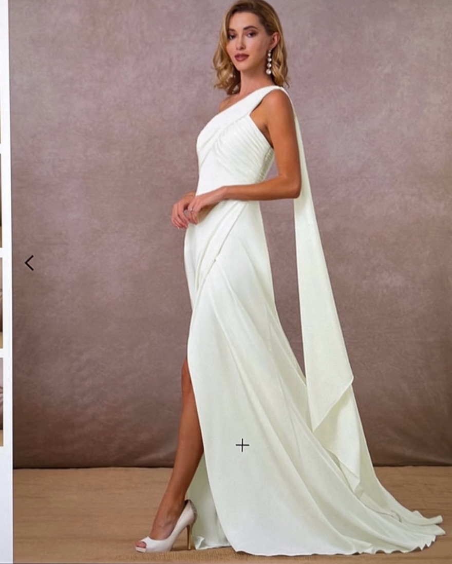 Azazie Bridal White Dress Size 6 by Azazie - Pickle