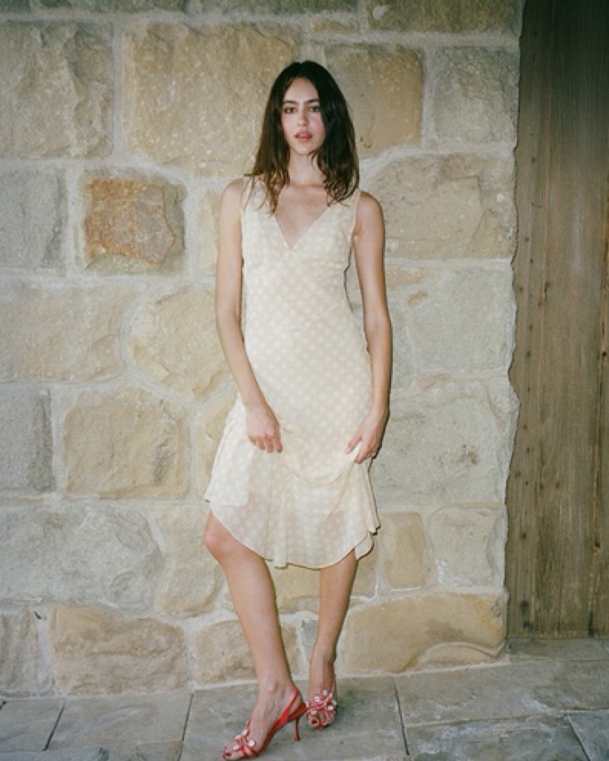 hand-stitched lace wedding dress Floral Embroidered Lace-Up Mesh w/ Sweetheart Neckline Long Wedding Dr –  smcfashion.com