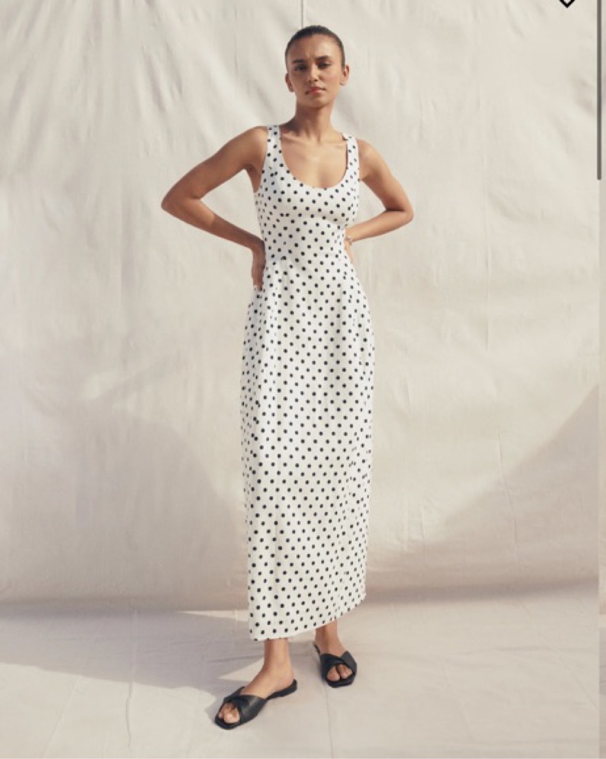 blue and white floral dress short Sassy Shortcake Cove Color:Uni Noir black mermaid style gown Gina Tricot long wide a little side slit