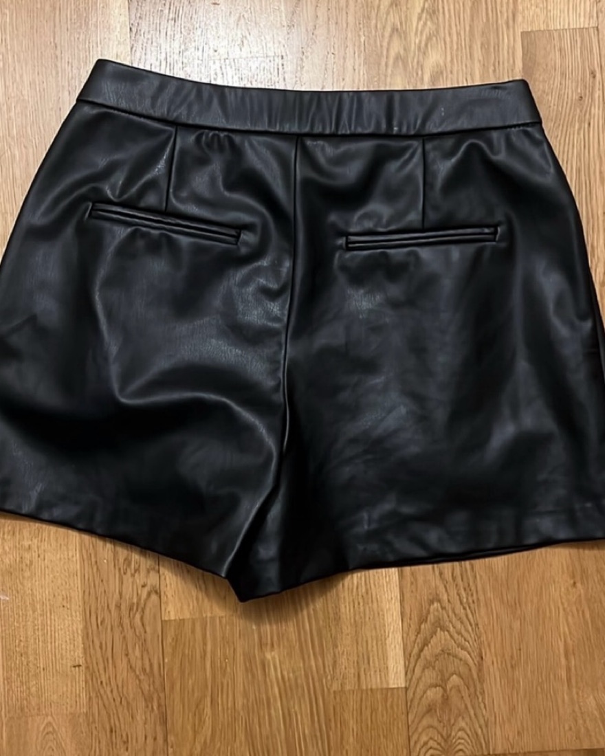 Zara Faux Leather Shorts | Pickle