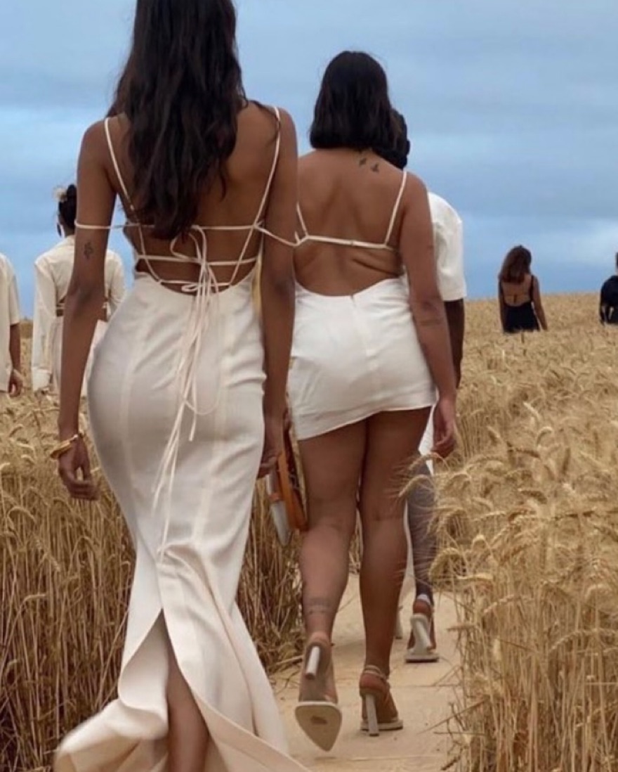ワンピースその他 JACQUEMUS CREAM VISCOSE BLEND LENZUOLO DRESS A1 LUXURY STORE | Jacquemus sleeveless dress Price: $2,000