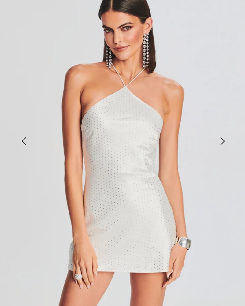 plus white dress Elegant A Line V Neck Size Graduation Wedding Dress Shops Norwich Yievot Women Lace Chemise cut neckline Style:6-Drawer Wide Dresser
