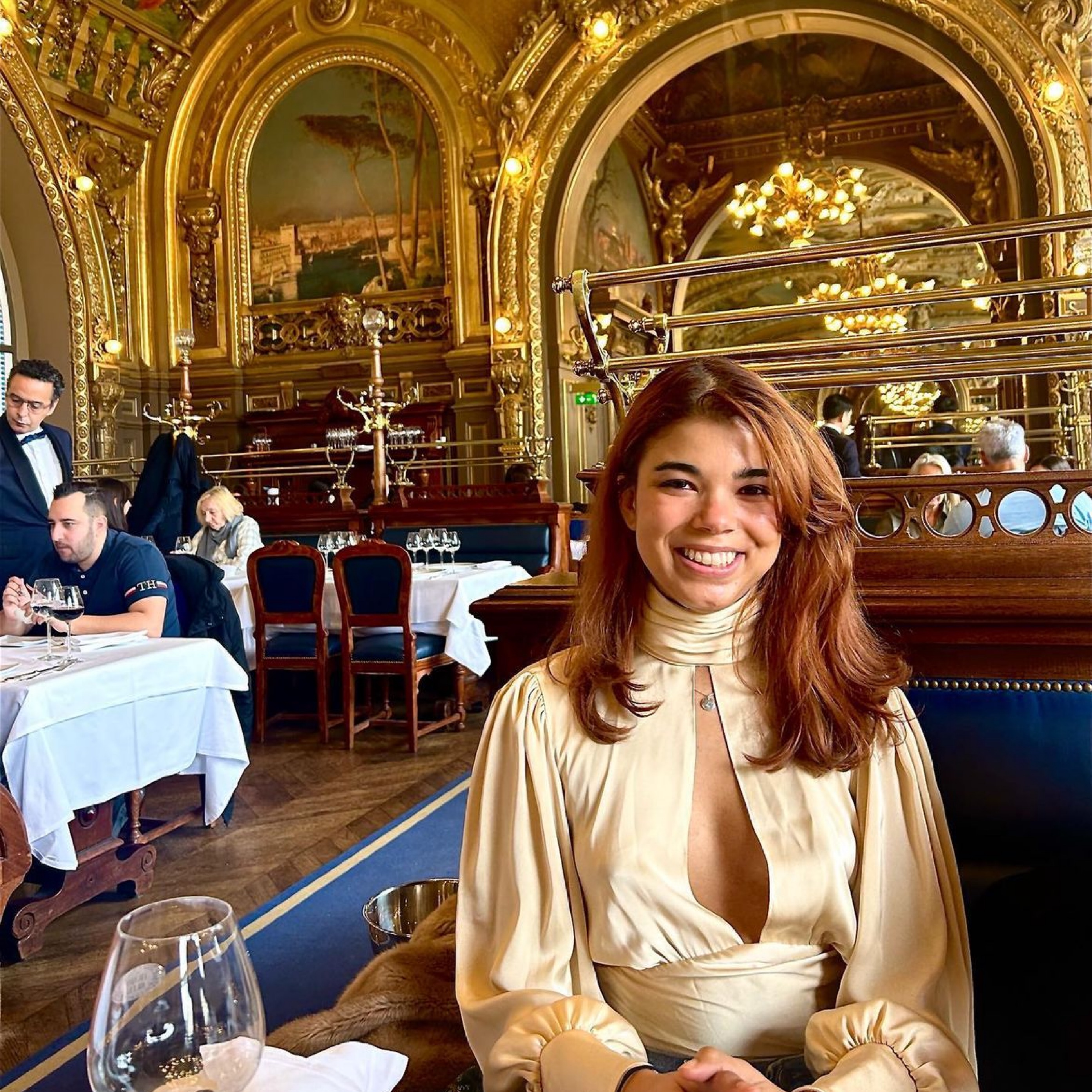 ORSEUND IRIS ビスチェ Orseund Iris Abstract Tube Top in Black and Cream. | Depop