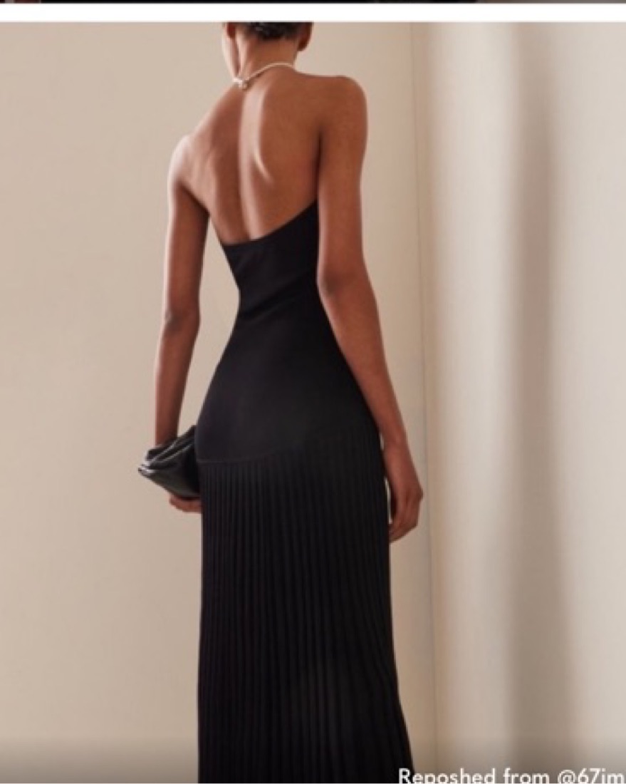 【関税込み】Christopher Esber ブラック ベール マキシドレス Christopher Esber Wave Coil Dress in Black | FWRD