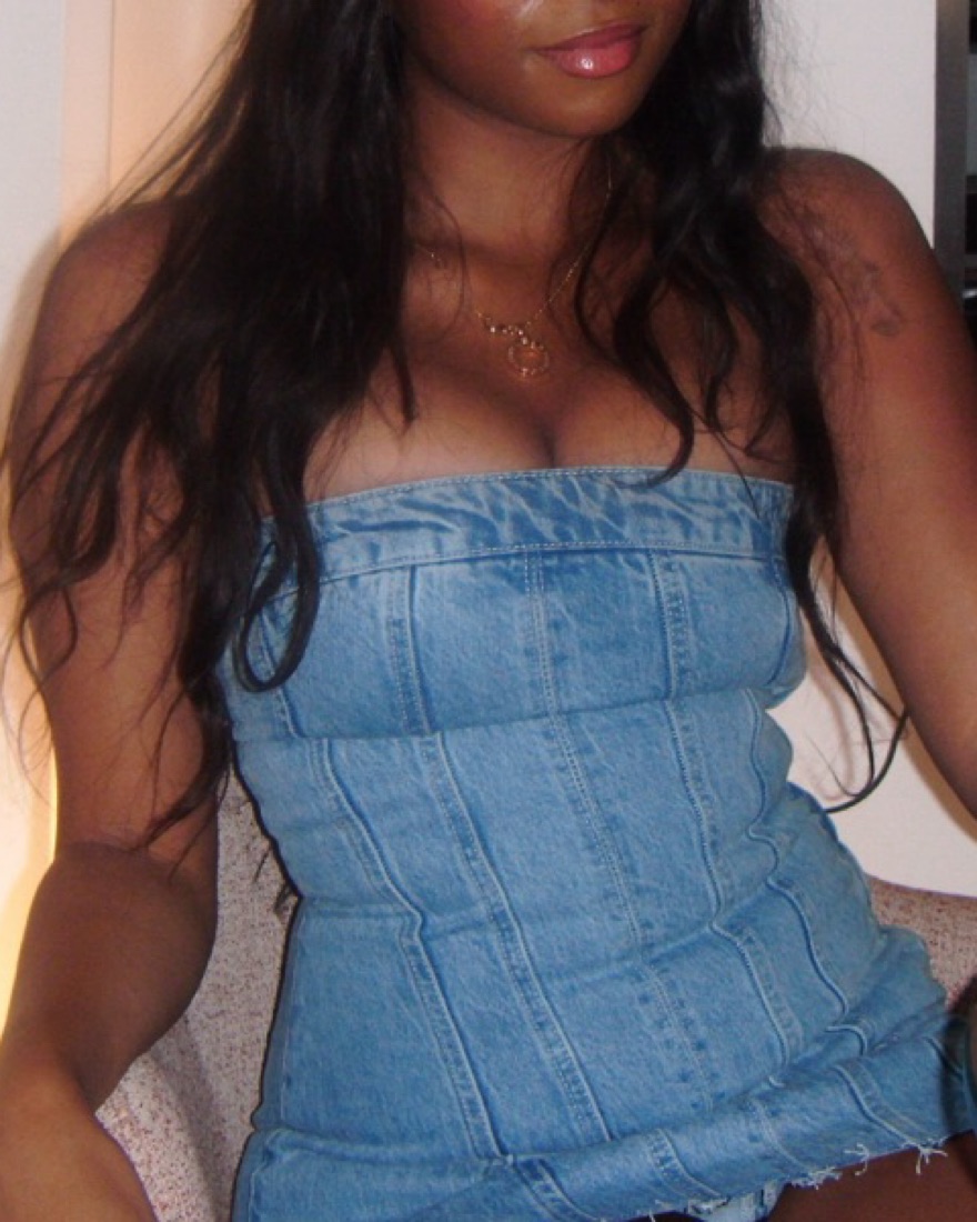 andmary ♥︎ Demi layered minidress Maryann Denim Dress In Avery Blue | Alice + Olivia