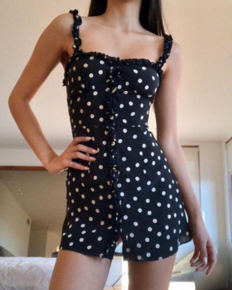 Realisation polka dot fashion dress