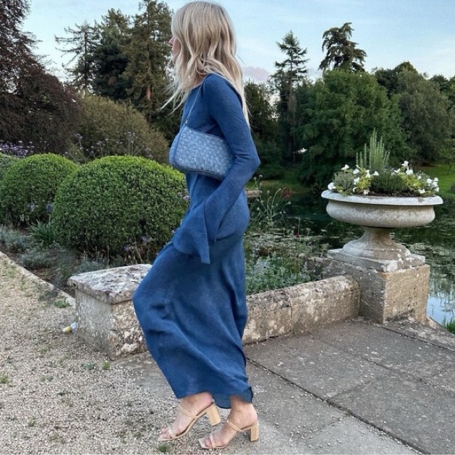 realisation par blue dress Rent Realisation Par Gia Denim Print Maxi Dress