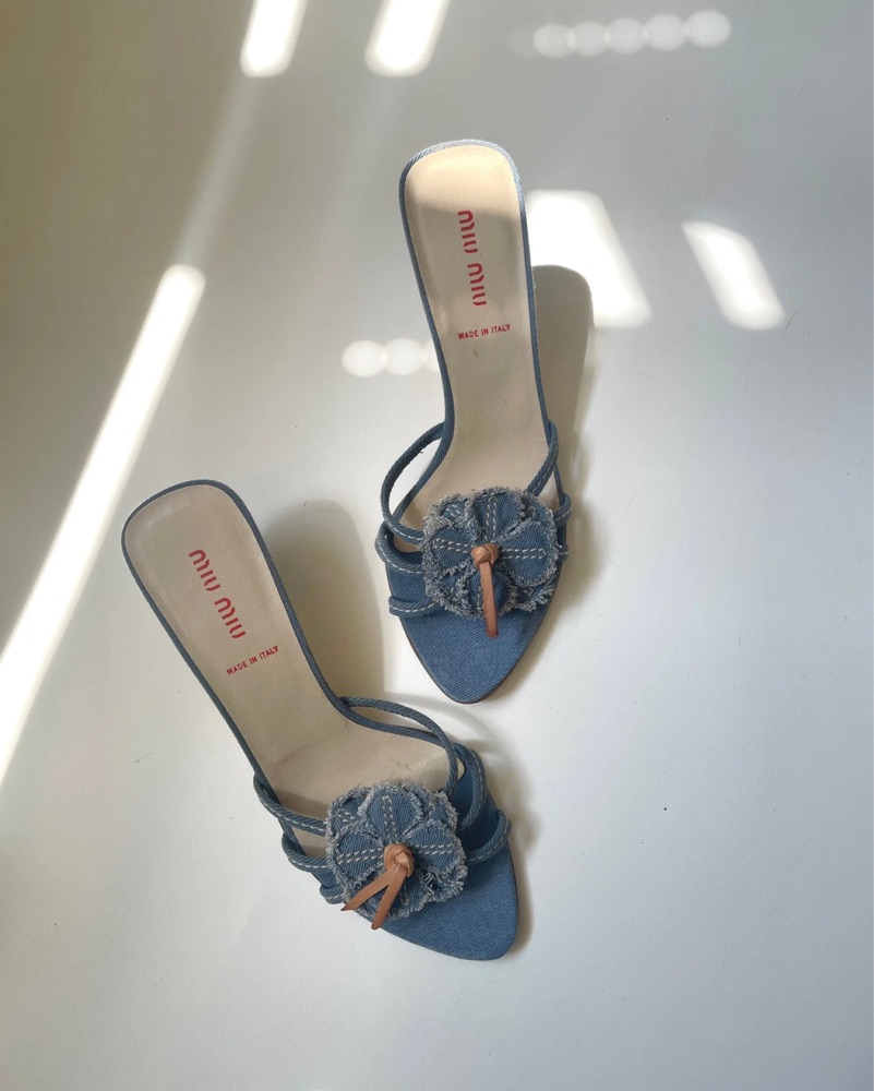 靴 Archive miumiu denim pumps heel shoes Miu Miu Denim Heels by Miu Miu - Pickle