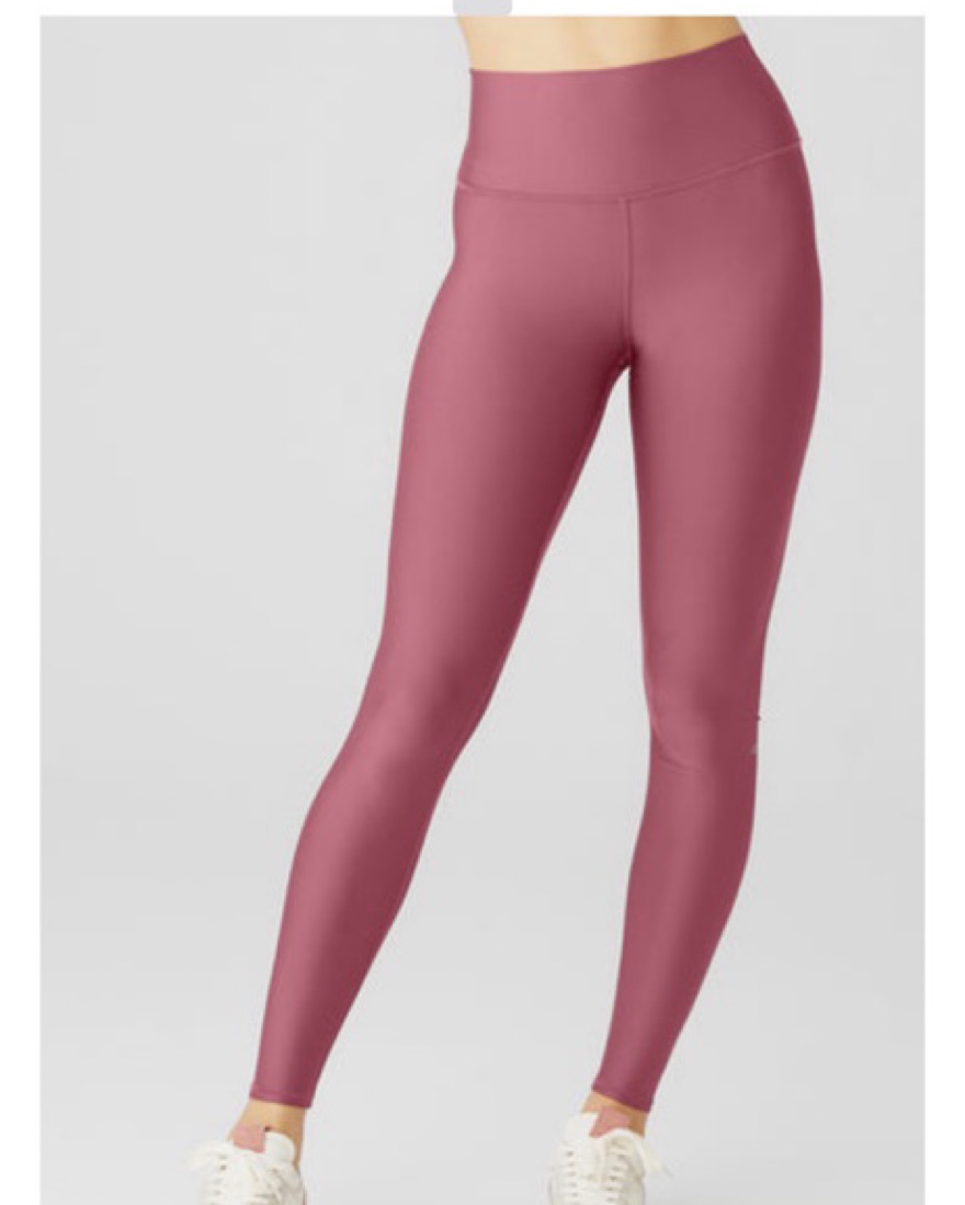 Alo Airlift Leggings In Mars Clay by Alo Yoga - Pickle