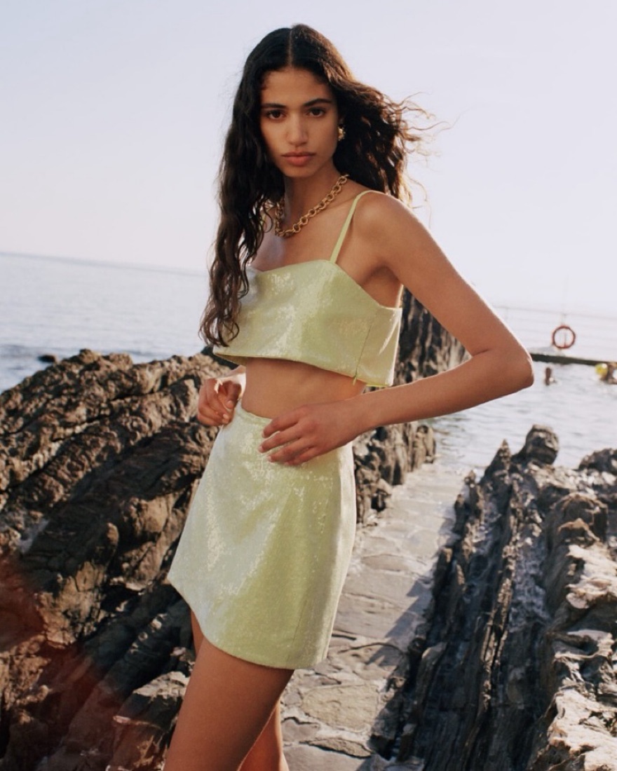 reformation green sparkly dress Rent The Breslin Metallic Green Midi Dress By Reformation
