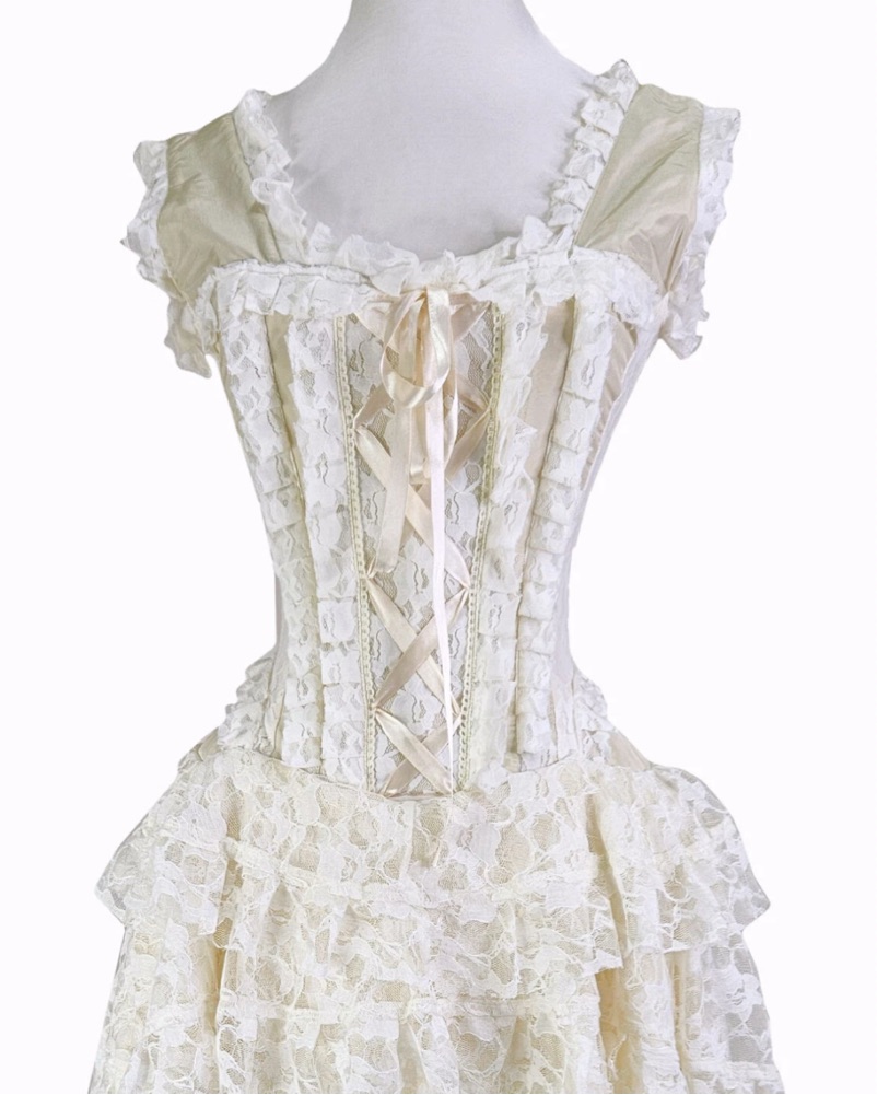 Marie Antoinette Halloween Costume by N/a - Pickle