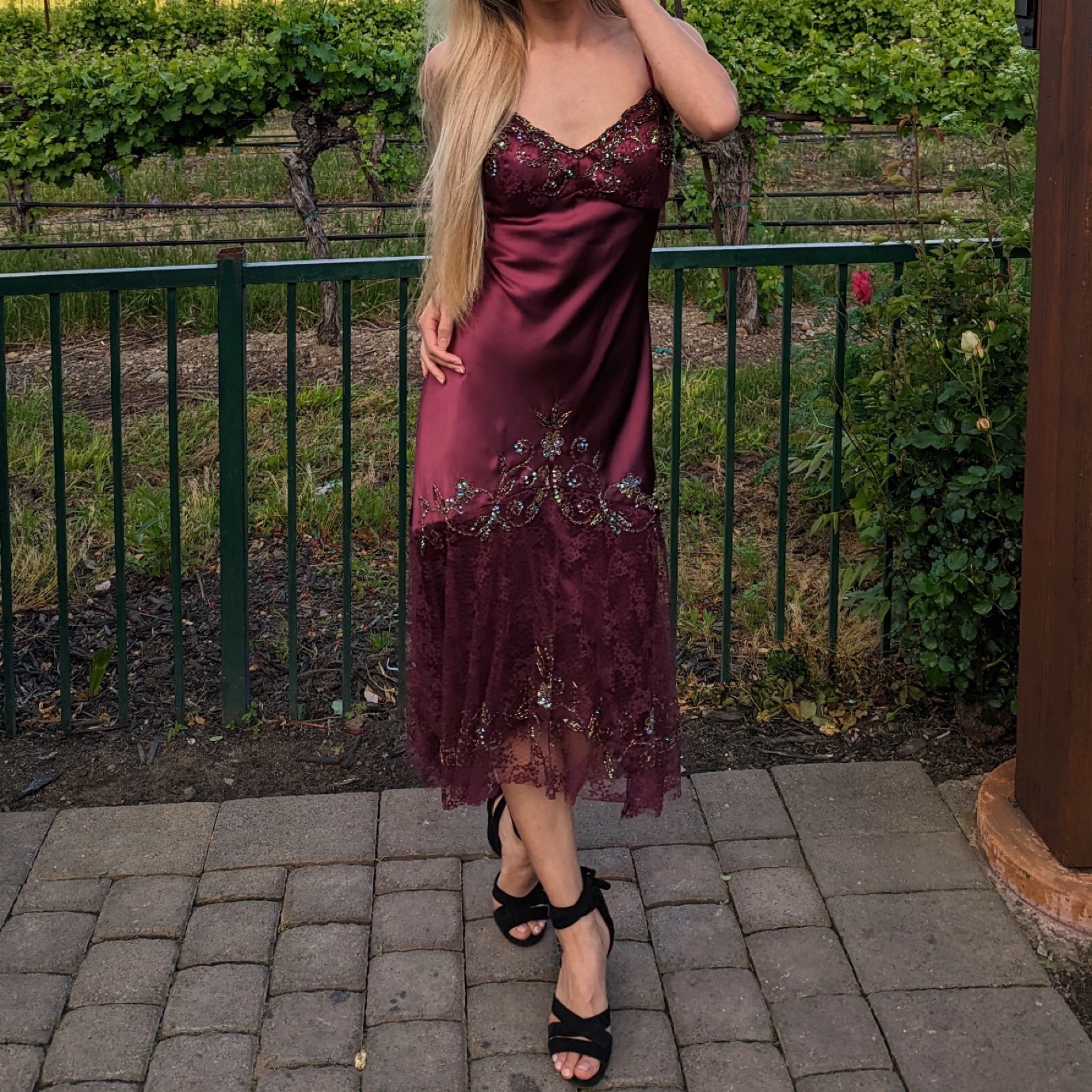 burgundy retro dress Classy Vintage Princess Burgundy Velvet Long Prom Dress main image 1