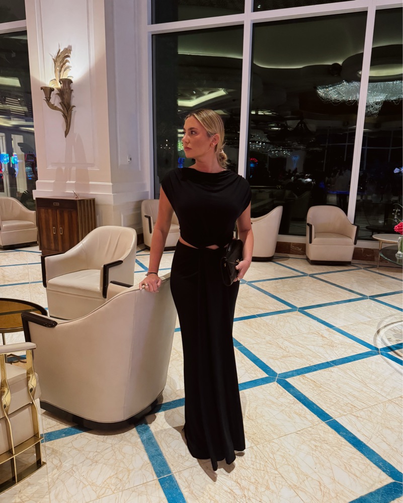 sequin short long sleeve dress Shine For Us Mini plus size and custom alin Size:3T --- Chest = 22 inches/ Waist = 21 inches/ Hollow to knee = 23 inches Women's Floral Chiffon Maxi