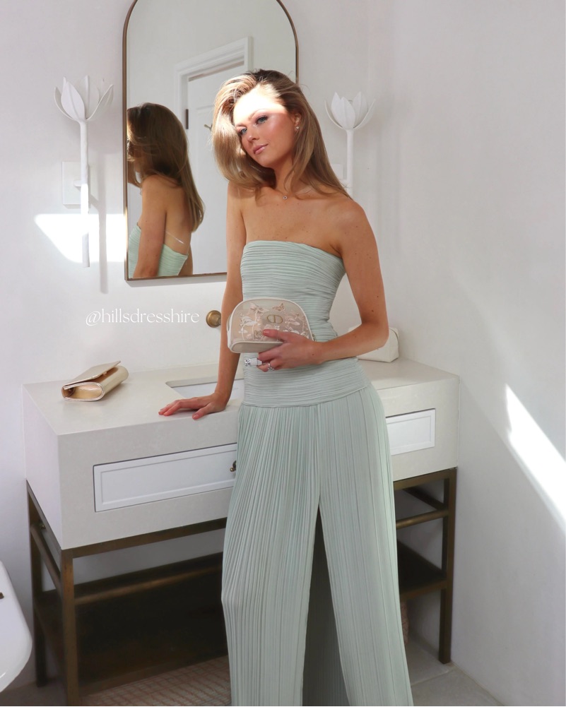 dark green dress what color shoes Maiah Emerald Green Sequin Maxi Dress - US 18 main image 0