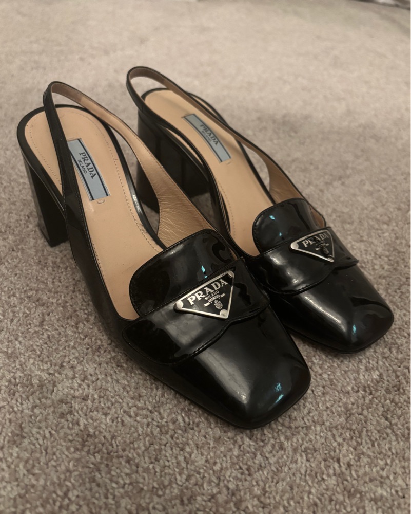 PRADA ブラック ハイヒール 38 Prada Slingbacks by Prada - Pickle