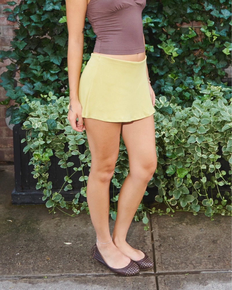 Geel Aria Skirt Pistachio | Pickle