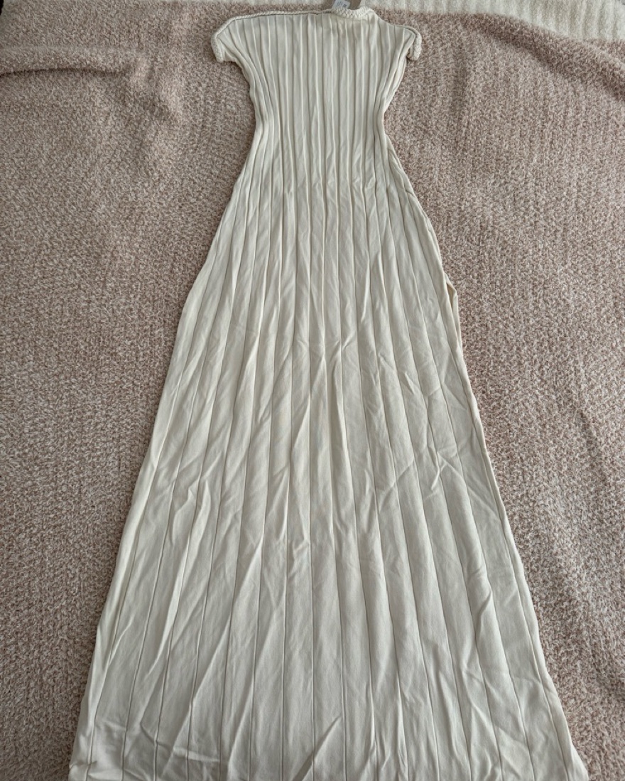 meshki ribbed midi dress Gia Bandage Knit Midi Dress / Ivory | MESHKI