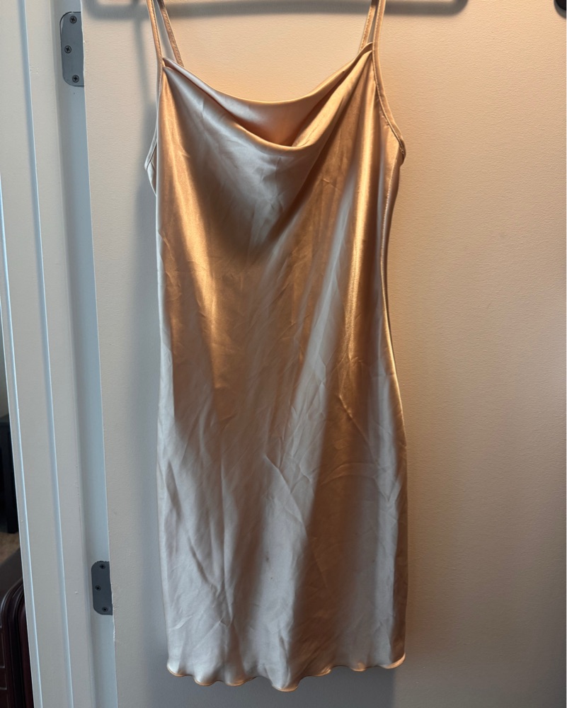 white floral print chiffon halterneck maxi dress Final Sale Plus Size Sleeveless Chain Halter Neck i – Chic And Curvy White Beaded White Sparkle Size:Coat Size 56 USNEW_12_05_25 A structured clutch bag