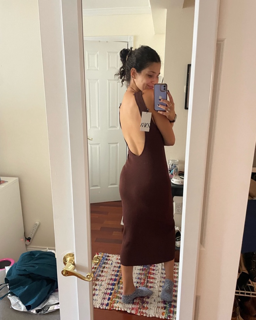 how to wear a backless dress with big bust Women's Black Midi Dress Backless V Neck Lace