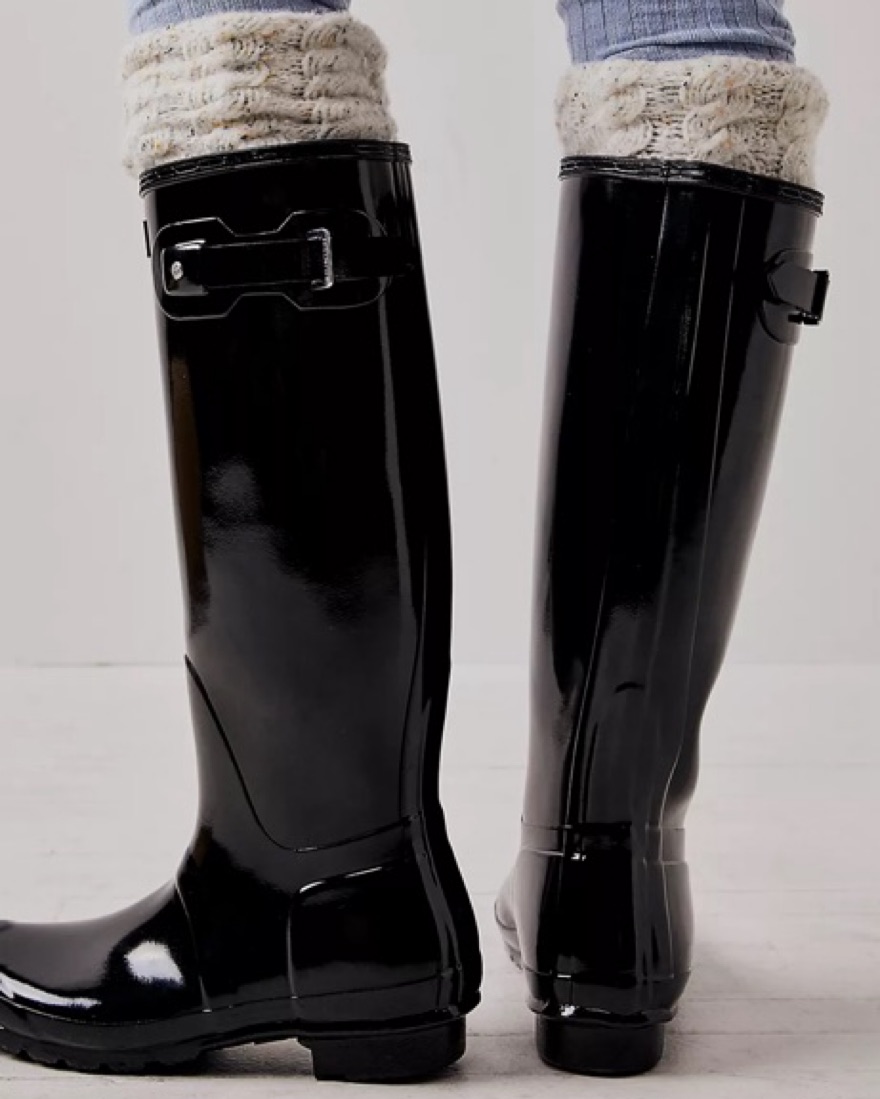HUNTER Shiny Black Rain Boots Classic | Pickle